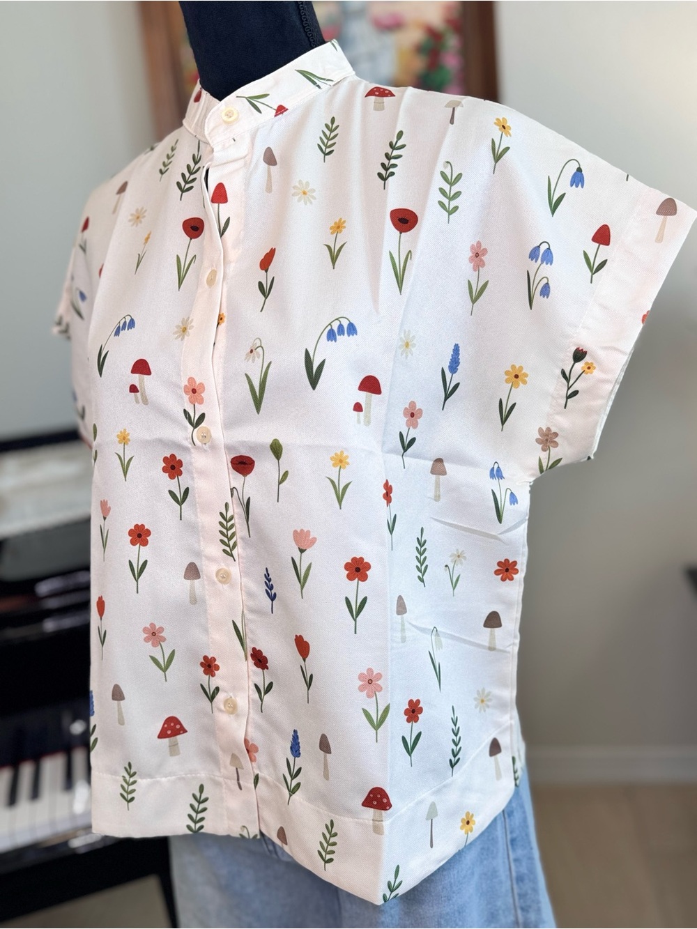 Floral Print Button-Front Top - Picture 5 of 13